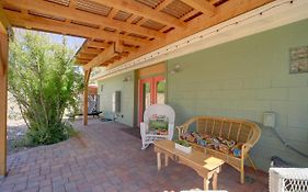 Old Town Cottonwood Cottage With Yard, Pets Welcome